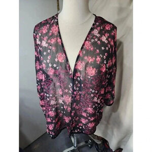 True Self Black with Pink Floral Shear Cover Short Sleeve Plus Size 3X